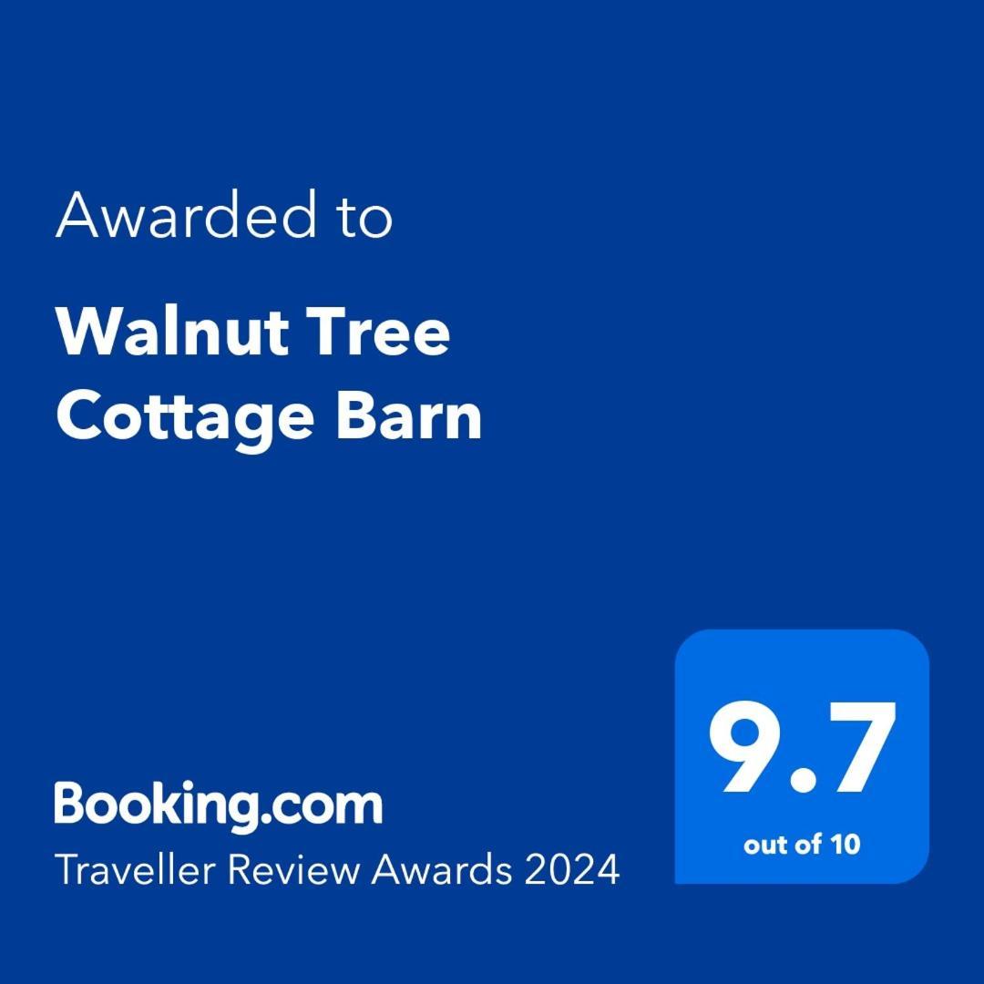 Walnut Tree Cottage Barn Toppesfield 外观 照片